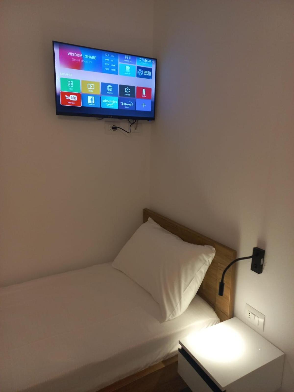 Private Villa Aras 2 - Luxury & Elegance Apartments วญอเรอ ภายนอก รูปภาพ