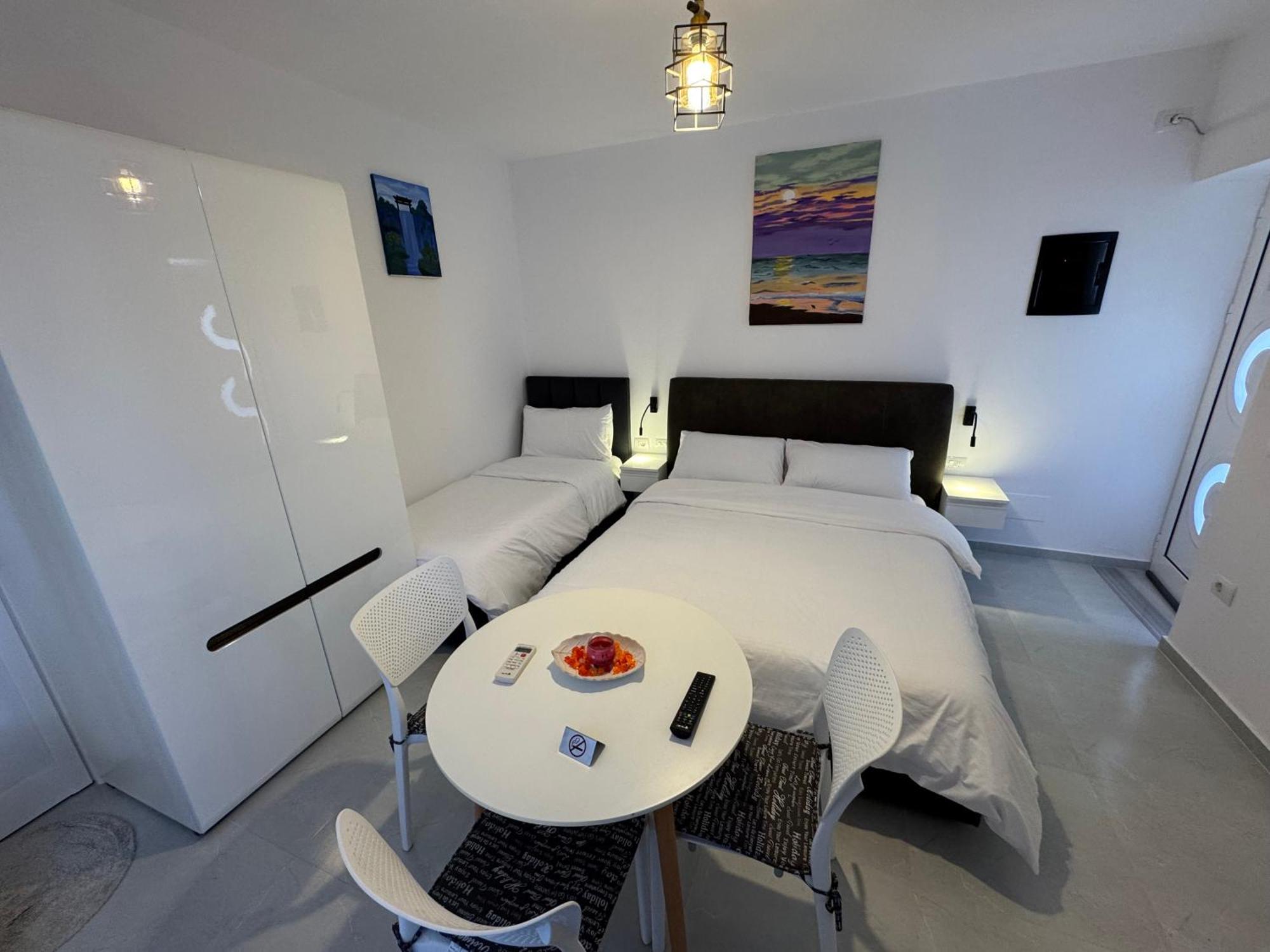 Private Villa Aras 2 - Luxury & Elegance Apartments วญอเรอ ภายนอก รูปภาพ